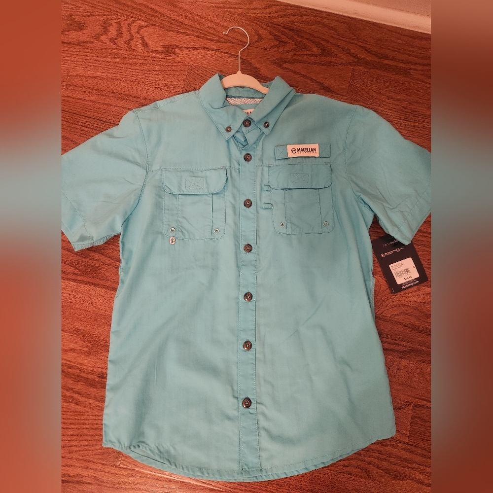 NWT, Boy's, Magellan, fishing button-up, Small